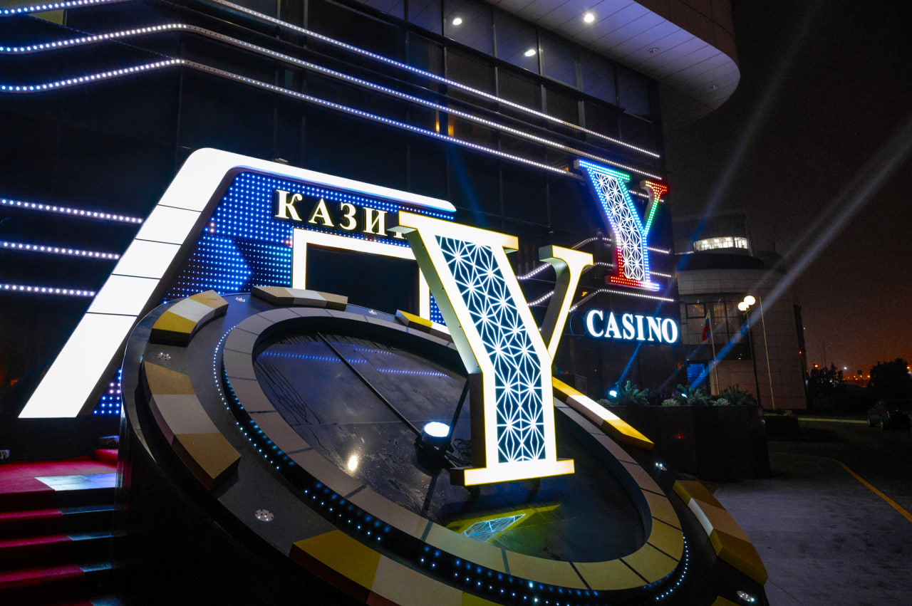 Ycasino казино в отеле Ренессанс в Минске